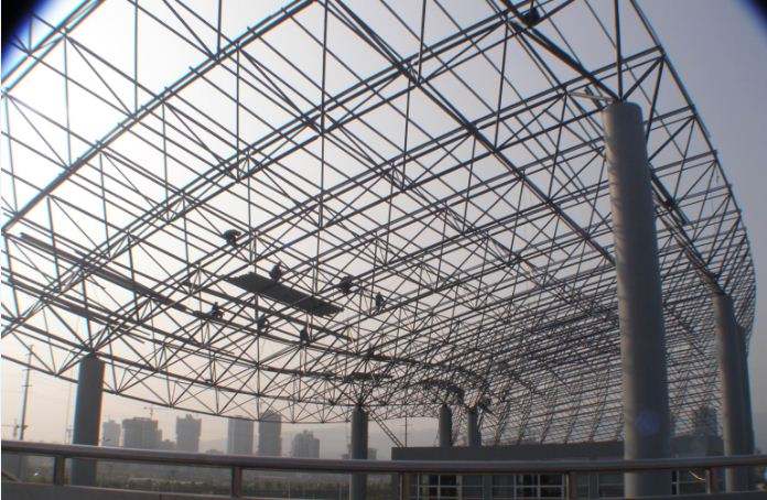 吐鲁番厂房网架结构可用在哪些地方，厂房网架结构具有哪些优势